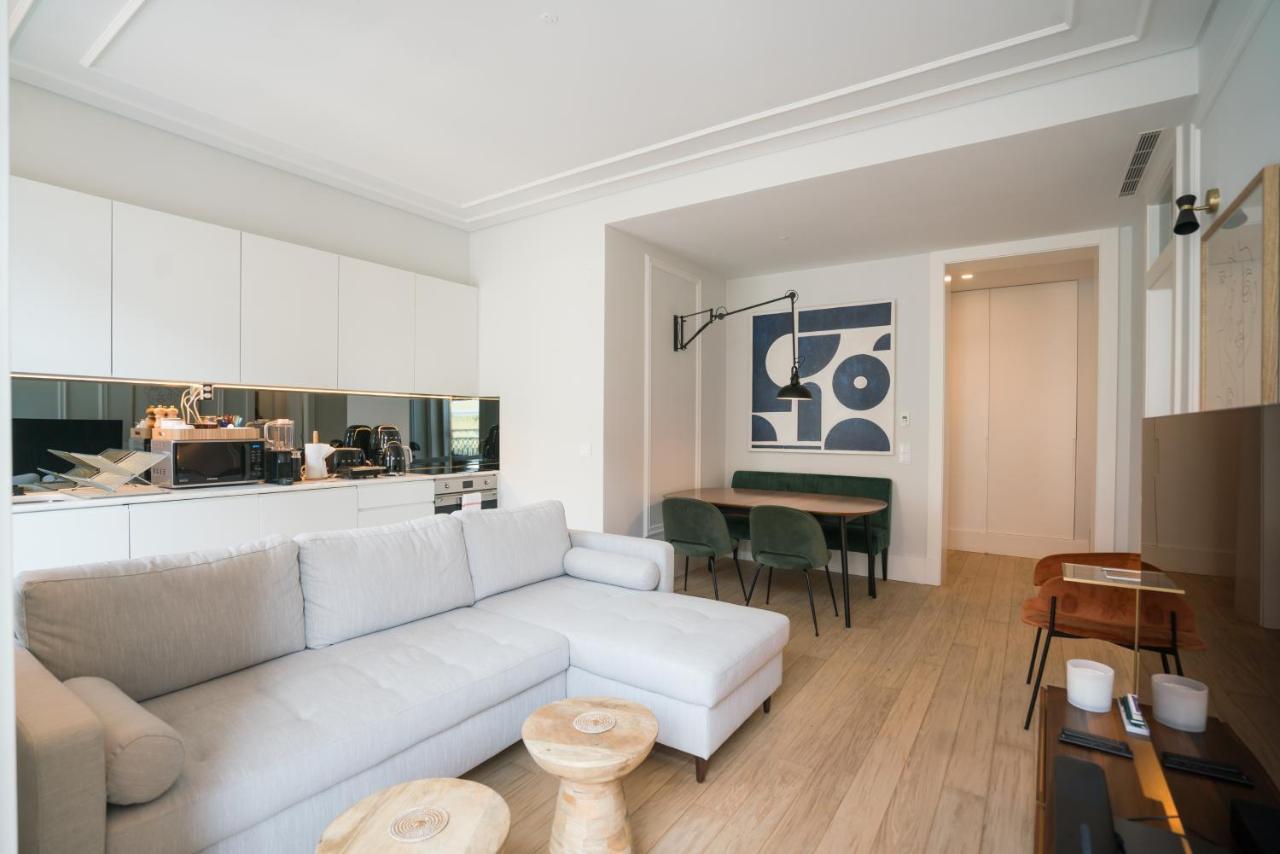 Luxury Condo In Heart Of Baixa-Chiado 리스본 외부 사진